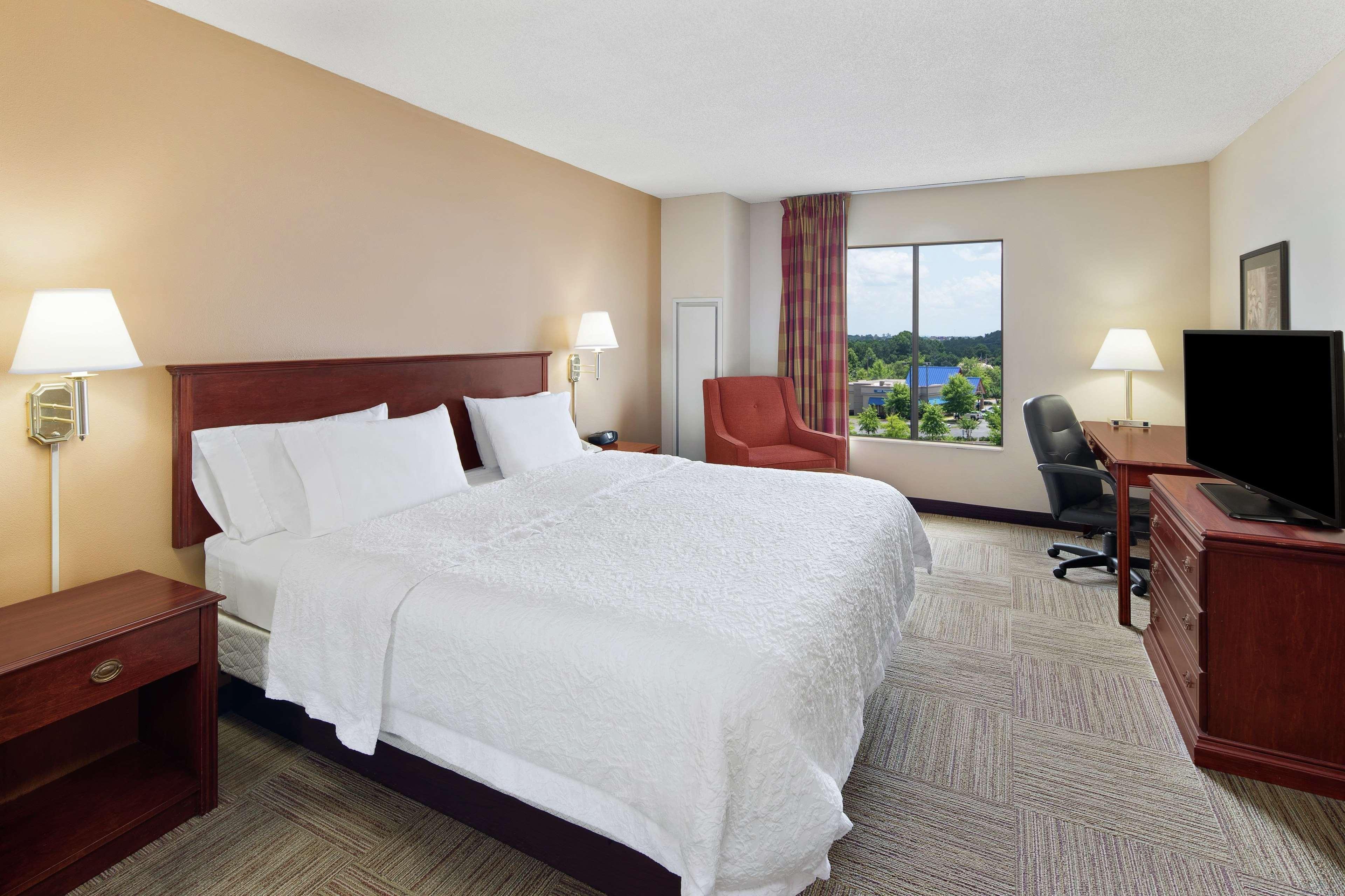 Hampton Inn Columbus-North Exterior foto