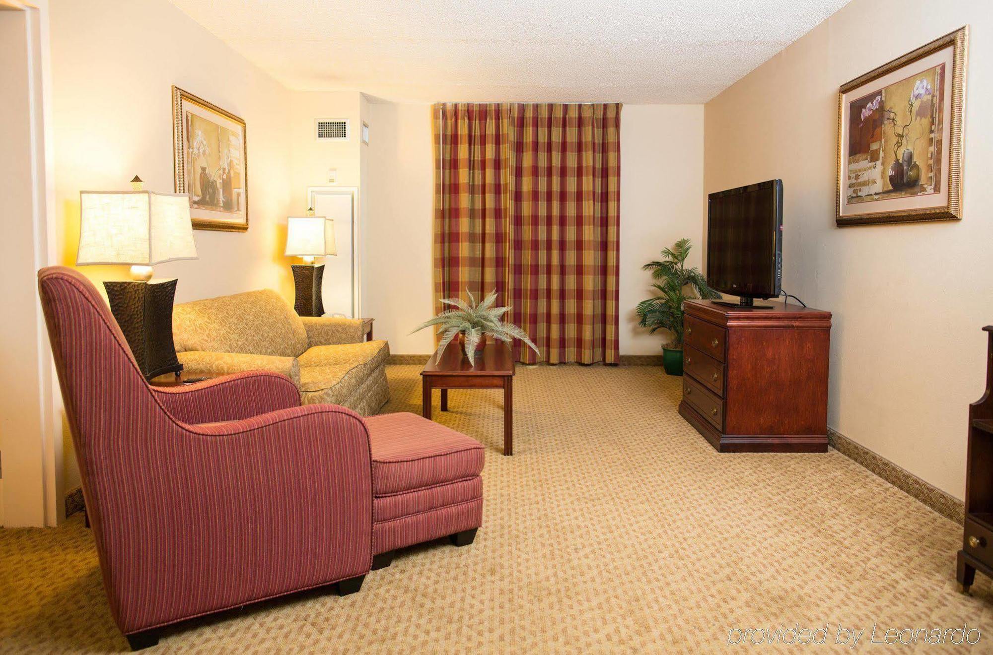 Hampton Inn Columbus-North Exterior foto